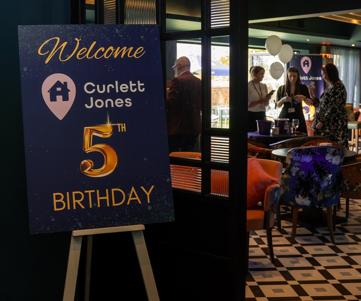 Birthday_0001_CURLETT JONES 5-39