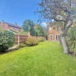 The Real Cost of Selling Without a Local Estate Agent