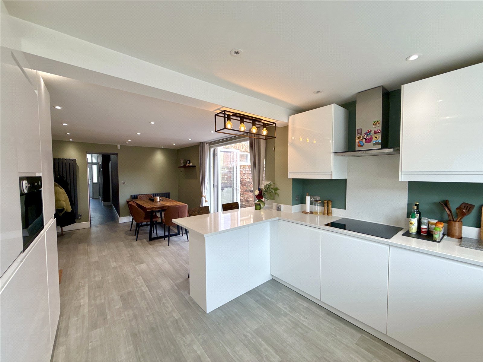 Kitche/Diner