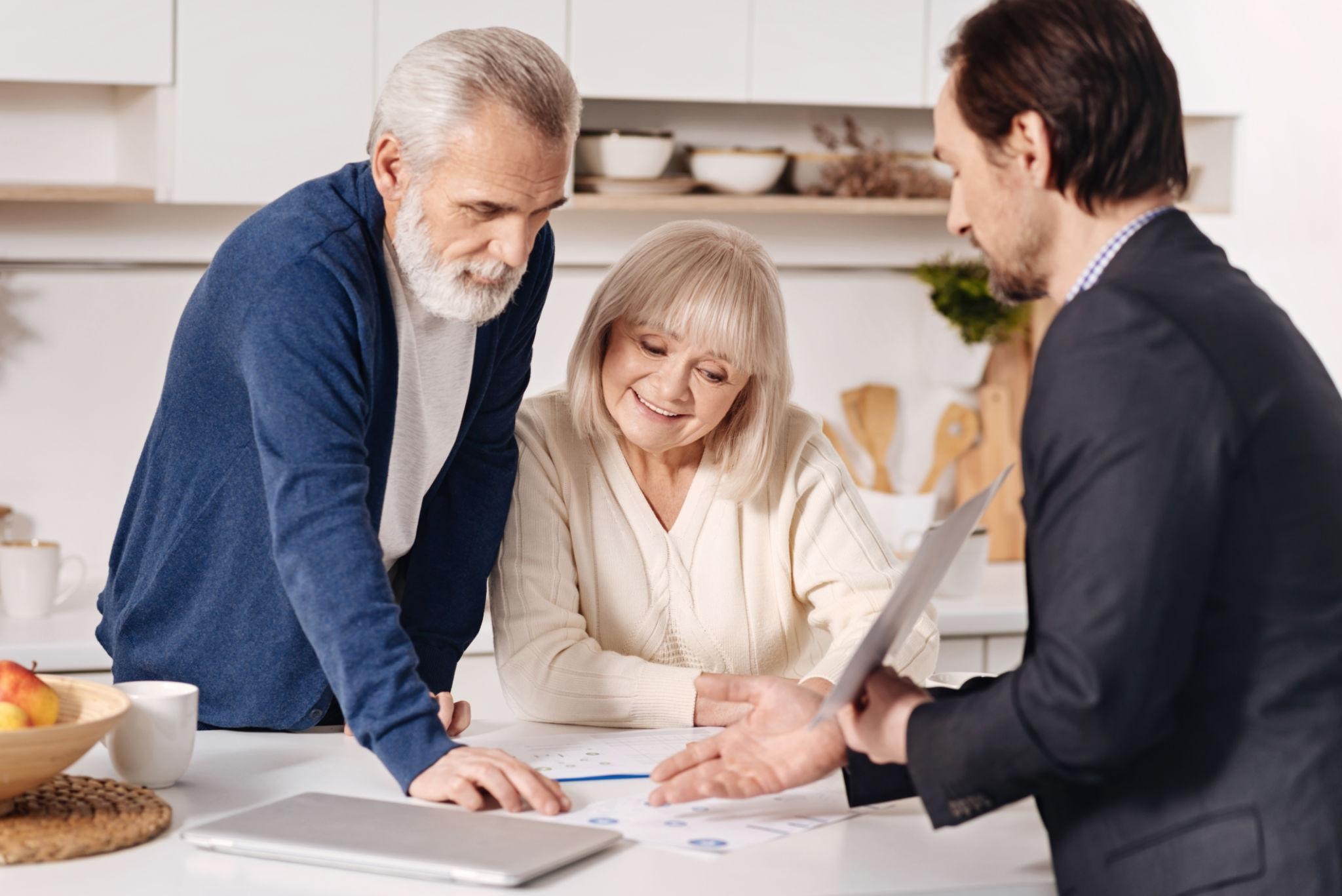 prepare your questions before choosing an estate agent